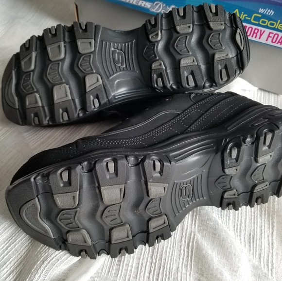 Skechers D'lites With Air-Cooled Memory Foam Black Size 8 - Picture 8 of 8